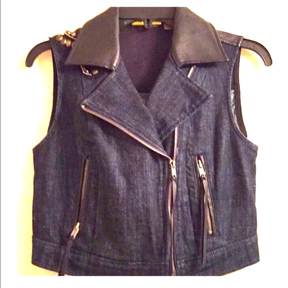 Very Sharp Princess Vera Wang Deco w/ Bling Vest. GORGEOUS VEST - Picture 2 of 7